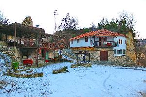 Къща Златните пирамиди, Мелник