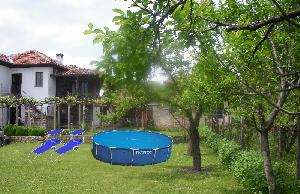 Двор