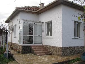 Къща за гости Нези, Кула