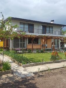 Вила Овчаровски плаж, Албена