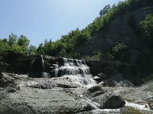 Христовски водопад