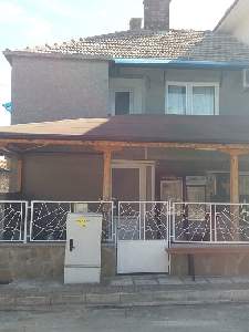 Къща за гости, Обзор