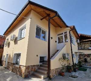 Айвазовата къща, Перущица