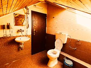 Вила Нибела - баня и WC